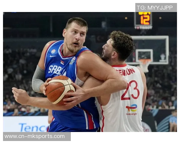 生涯第五季表现超越约基奇美媒称申京成长速度更胜于约老师